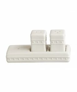 Nora Fleming- Salt & Pepper