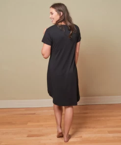 Faceplant Dreams - Claire Short Sleeve Nightgown - Black