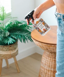 Home Pourri Home-Pourri - Air+Fabric - Grapefruit Lychee Vanilla New Arrivals 7 Home Pourri Home-Pourri - Air+Fabric - Grapefruit Lychee Vanilla New Arrivals